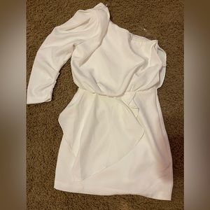 DO+BE One Sleeve White Ruffle Dress
